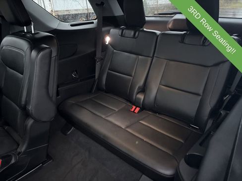 Used 2023 Ford Explorer Limited w/ Equipment Group 301A image 27