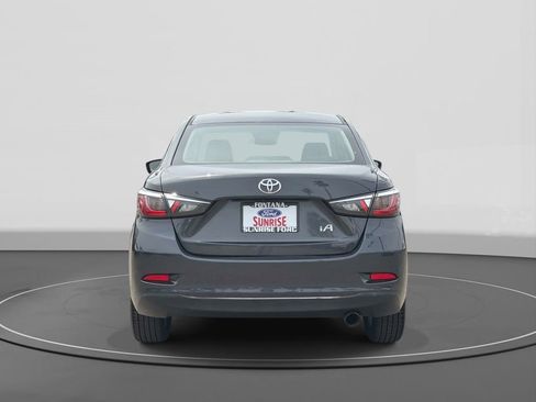 Used 2017 Toyota Yaris iA FWD image 6