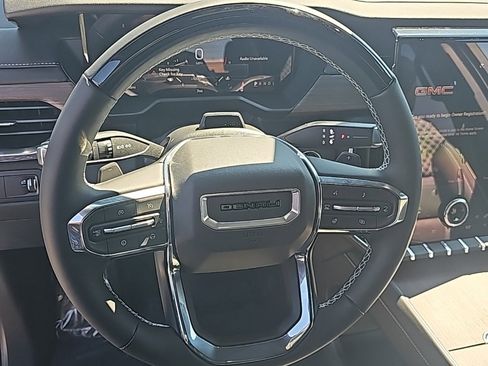 New 2026 GMC Acadia Denali w/ Super Cruise Package image 20