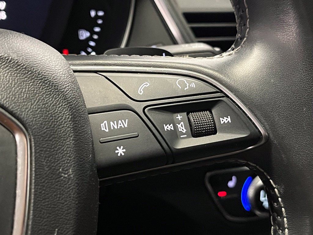 Used 2019 Audi SQ5 Premium Plus w/ Premium Plus Package AWD/4WD image 25