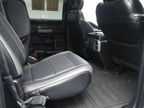 Used 2019 Ford F150 Raptor w/ Equipment Group 802A Luxury AWD/4WD image 24