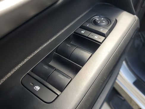 Used 2024 Toyota Tacoma TRD Sport image 16