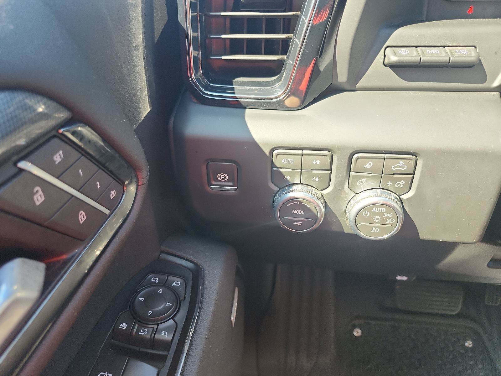Used 2026 GMC Sierra 2500 AT4 w/ AT4 Premium Plus Package AWD/4WD image 26