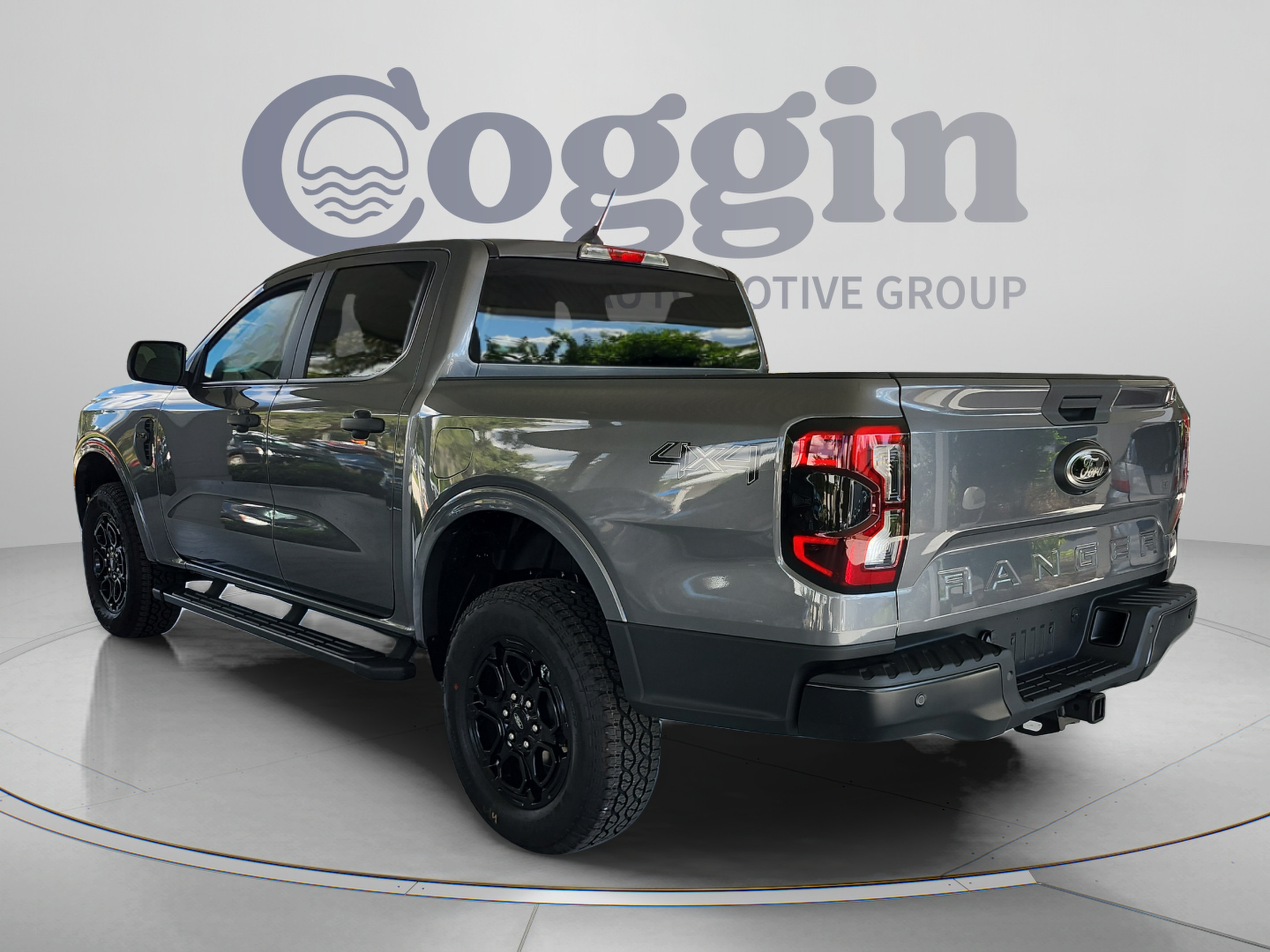 New 2026 Ford Ranger XLT w/ Black Appearance Package AWD/4WD image 3