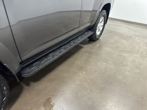 Used 2019 Toyota 4Runner SR5 Premium w/ Four Season Floor Mat Package AWD/4WD image 10