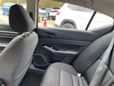 Used 2023 Nissan Altima 2.5 SV image 14