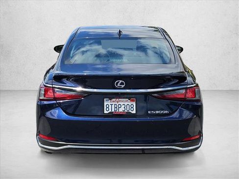 Used 2020 Lexus ES 300h w/ Premium Package FWD image 6