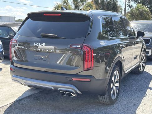 Certified 2022 Kia Telluride EX w/ EX Premium Package AWD/4WD image 10