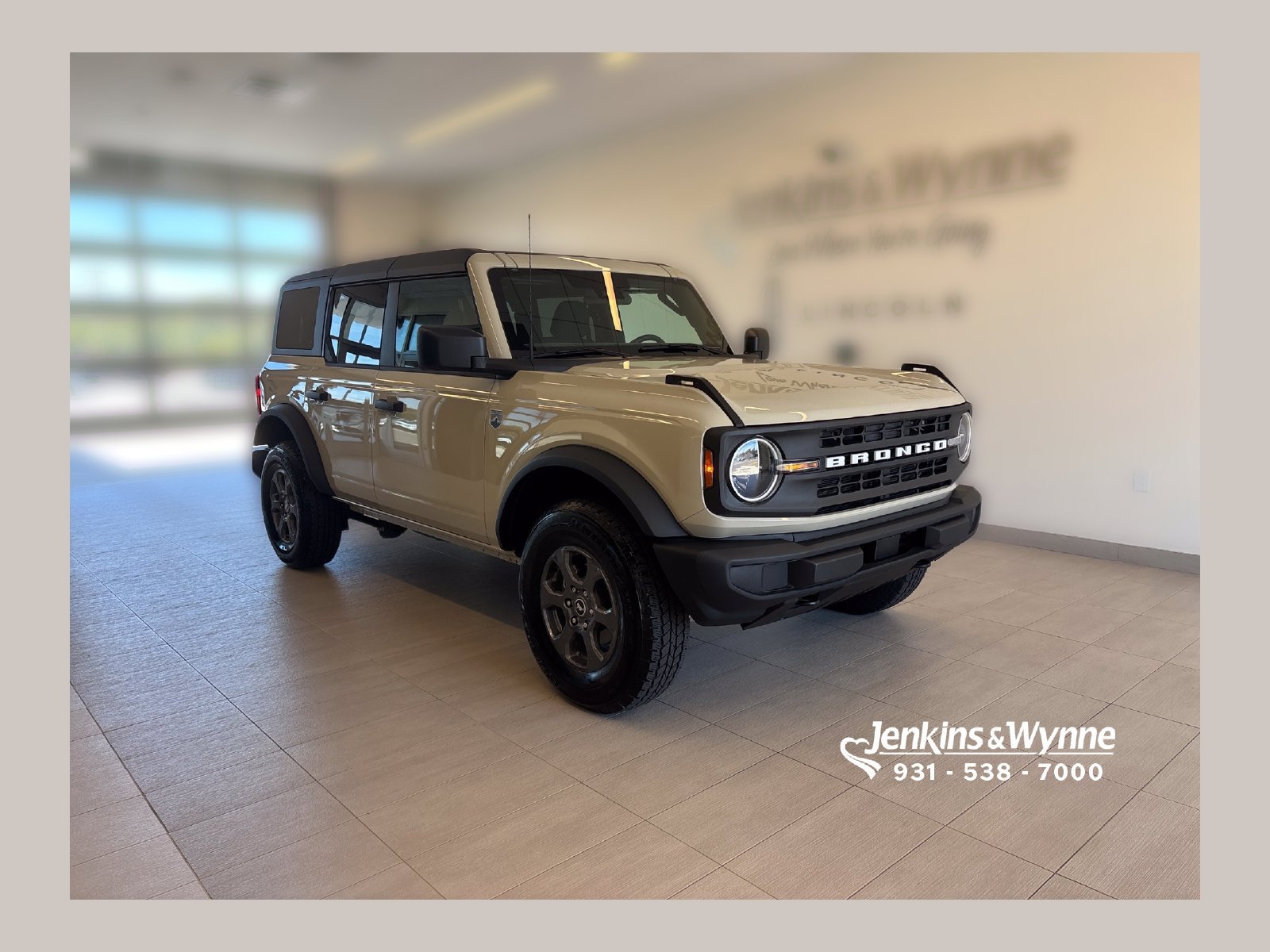 Used 2026 Ford Bronco Big Bend AWD/4WD image 1