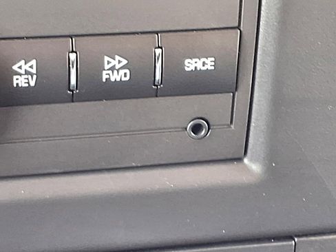 New 2025 Chevrolet Express 3500 w/ Power Convenience Package image 15