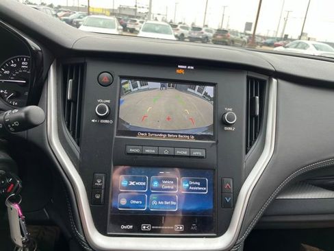 Used 2020 Subaru Outback 2.5i image 11