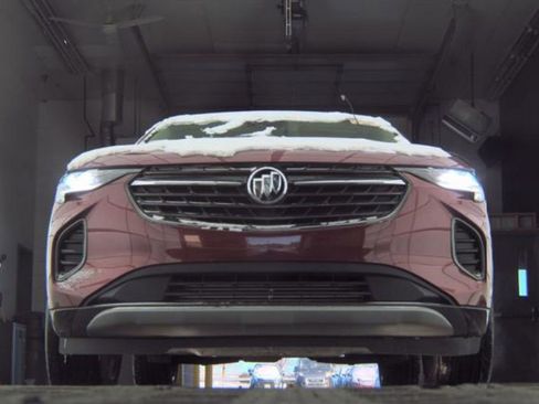 Used 2023 Buick Envision Essence w/ Sport Touring Package image 4