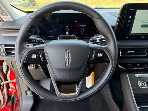 New 2025 Lincoln Aviator Reserve w/ Luxury Package image 26