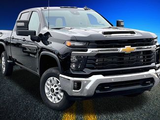 New 2025 Chevrolet Silverado 2500 LT w/ Safety Package video 2