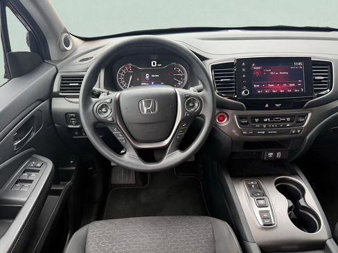 Certified 2023 Honda Ridgeline Sport image 21
