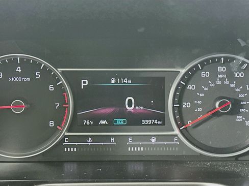 Used 2022 Kia Sorento S FWD image 19