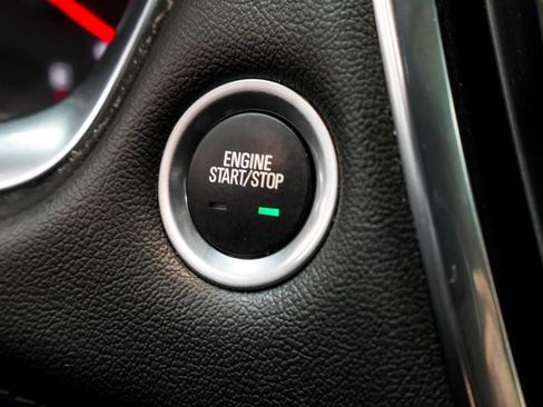 Used 2023 Chevrolet Traverse Premier w/ Redline Edition FWD image 38