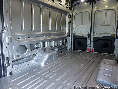 Used 2018 Ford Transit 350 148 High Roof DRW RWD image 11
