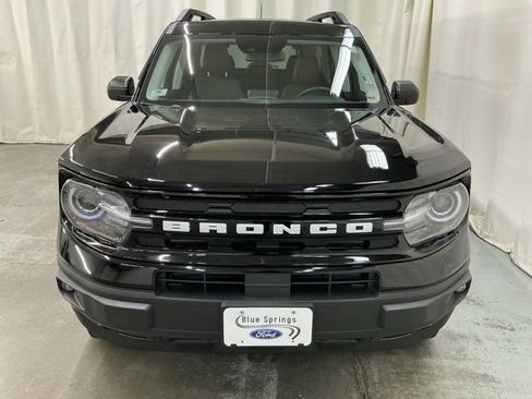 Used 2023 Ford Bronco Sport Outer Banks w/ Tech Package image 9