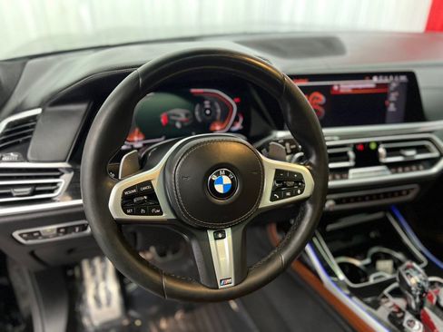 Used 2019 BMW X7 xDrive40i w/ Premium Package AWD/4WD image 13