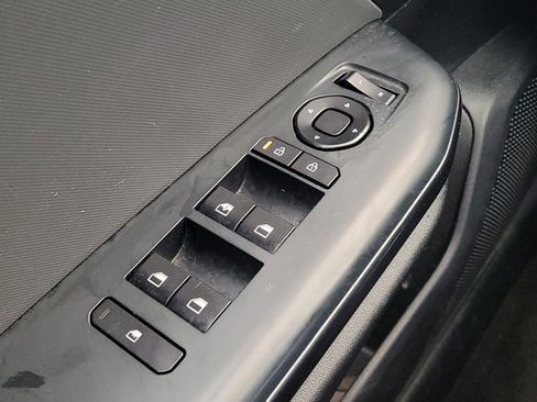 Used 2025 Kia K4 LXS image 27