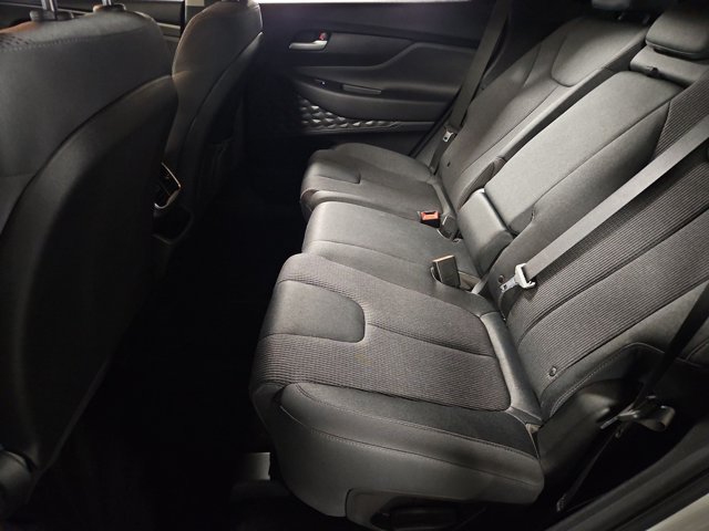 Used 2019 Hyundai Santa Fe SE AWD/4WD image 18