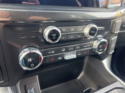 Certified 2021 Ford F150 XLT w/ Equipment Group 302A High image 15