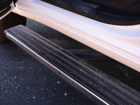 Used 2024 Chevrolet Silverado 1500 High Country image 12