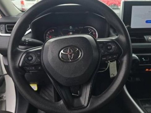 Used 2024 Toyota RAV4 LE FWD image 16