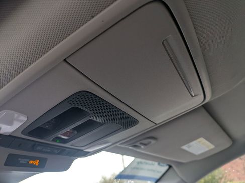 Used 2025 Honda Accord SE image 23