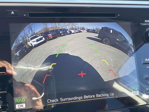 Used 2018 Subaru Outback 3.6R Touring image 19