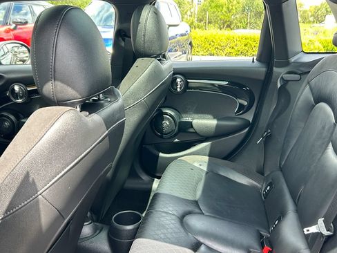 Used 2024 MINI Cooper S FWD image 30