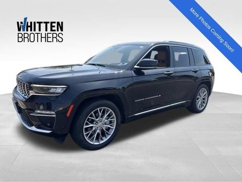 Used 2023 Jeep Grand Cherokee Summit w/ Adv Protech Group IV AWD/4WD image 1