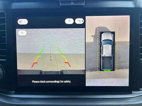 Used 2026 Ford F250 Platinum w/ Tremor Off-Road Package image 13