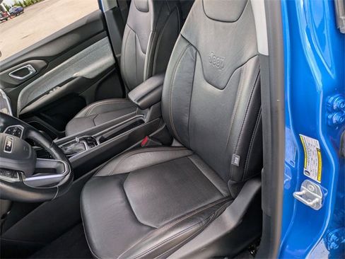 Used 2022 Jeep Compass Latitude image 14