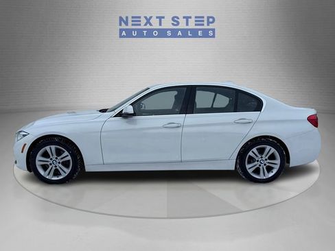Used 2017 BMW 330i xDrive Sedan image 4