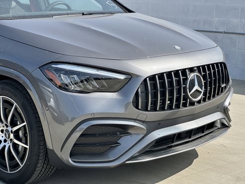 New 2025 Mercedes-Benz GLA 35 AMG 4MATIC image 2