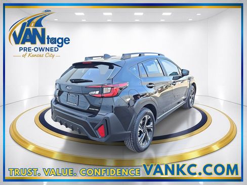 Certified 2025 Subaru Crosstrek 2.5i Premium AWD/4WD image 6