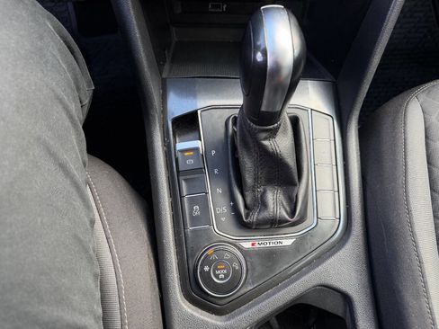 Used 2018 Volkswagen Tiguan S w/ 3rd Row Seat Package image 36