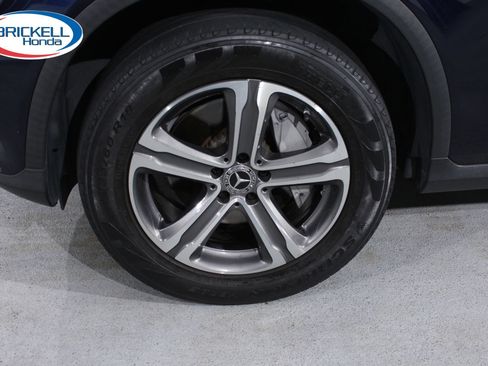 Used 2019 Mercedes-Benz GLC 300 image 39
