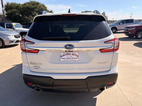 Used 2023 Subaru Ascent Premium w/ Convenience Package AWD/4WD image 6