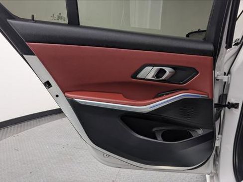 Used 2022 BMW 330i Sedan image 16