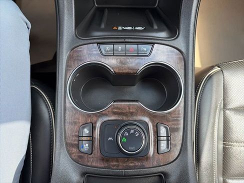 Used 2023 GMC Acadia Denali w/ Denali Ultimate Package image 26