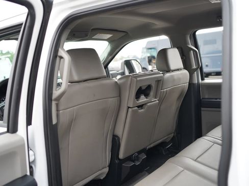 Used 2019 Ford F250 XL w/ Power Equipment Group AWD/4WD image 23