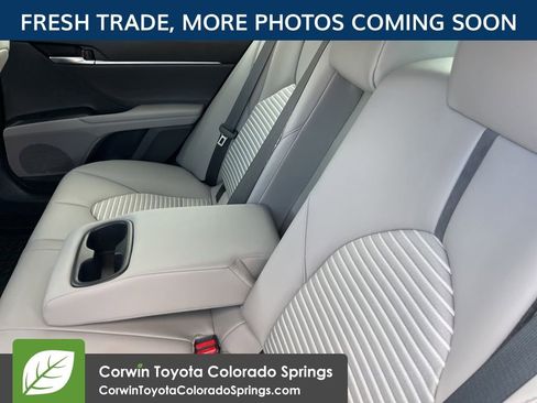 Used 2023 Toyota Camry SE image 8