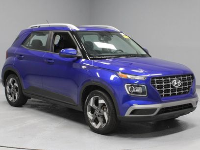 Used 2024 Hyundai Venue SEL