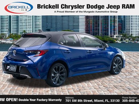 Used 2025 Toyota Corolla XSE FWD image 7