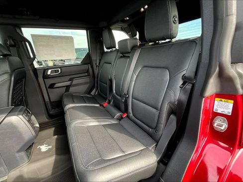 New 2026 Ford Bronco Badlands AWD/4WD image 10