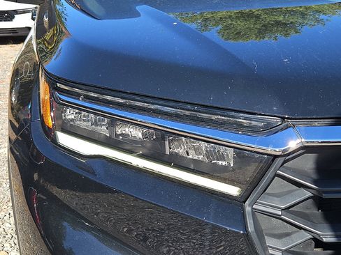 Certified 2023 Honda Pilot LX image 11