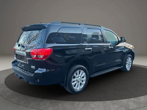Used 2015 Toyota Sequoia Platinum image 5